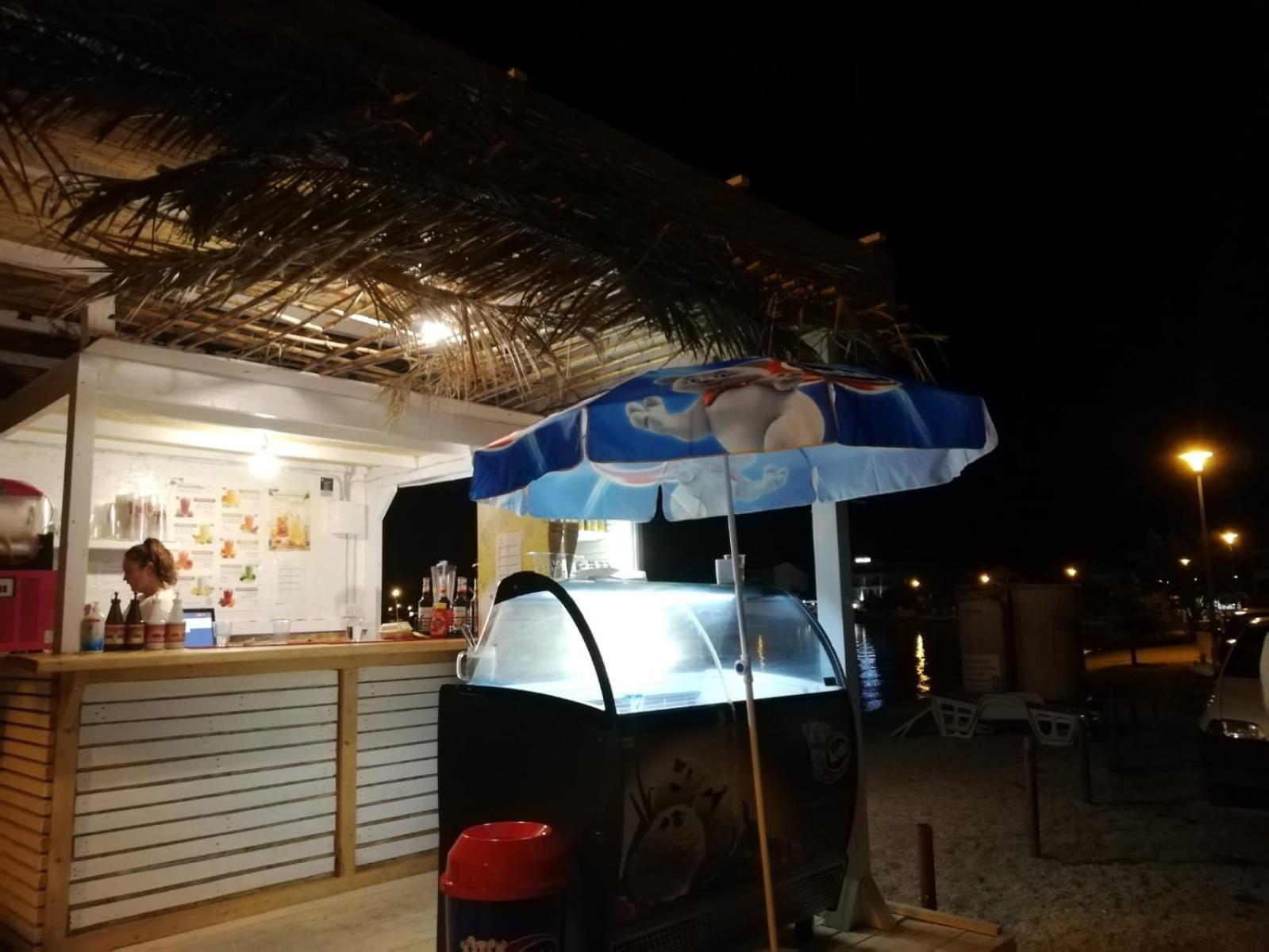 Apartments Zadar Nin Anton I Martina فرسي الغرفة الصورة