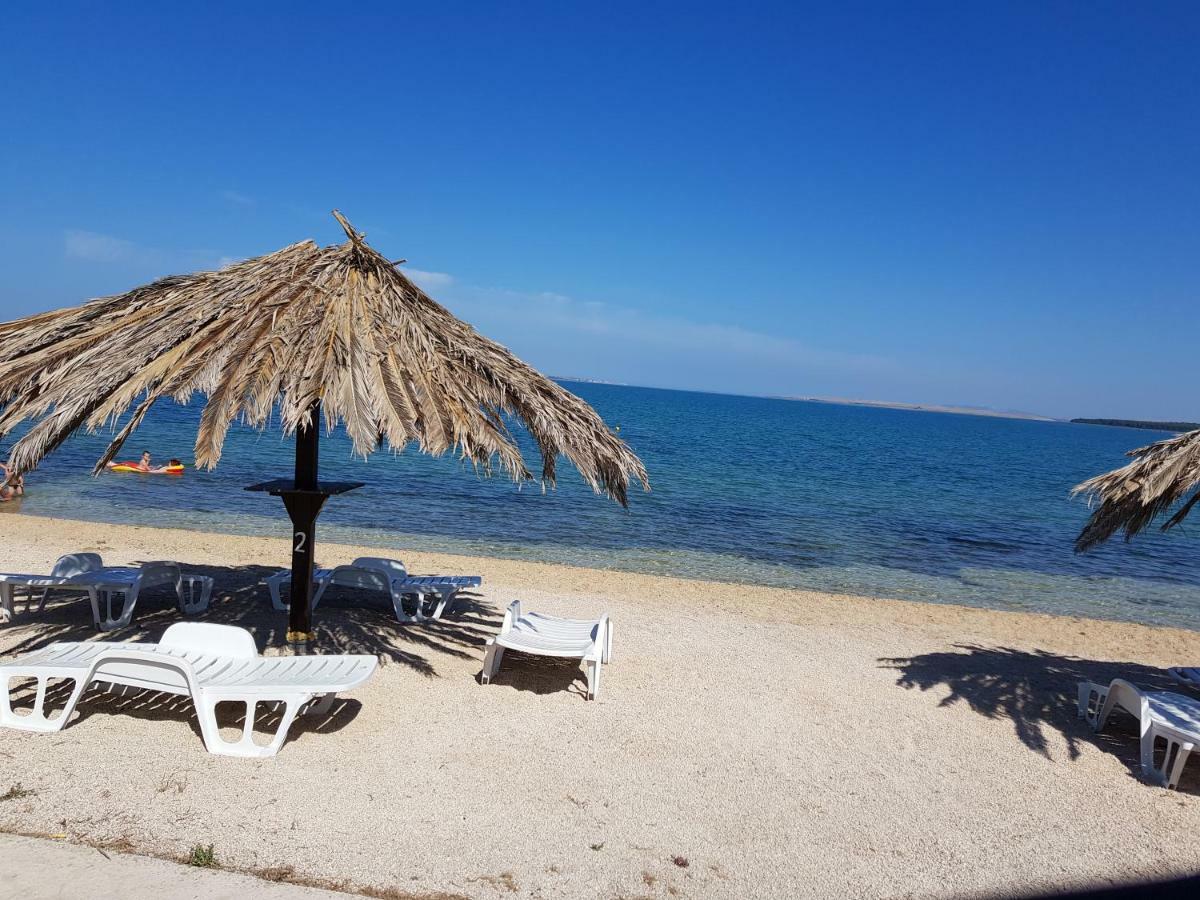 Apartments Zadar Nin Anton I Martina فرسي المظهر الخارجي الصورة